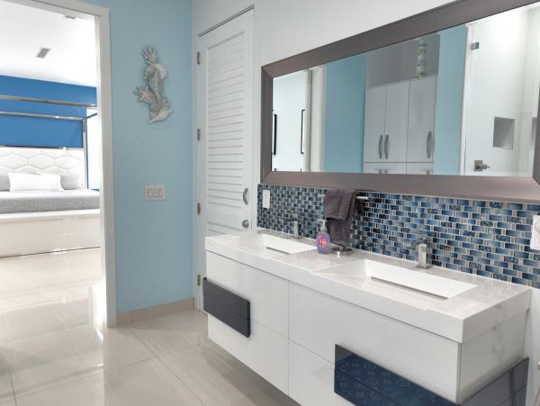 Florida Keys Waterfront Vacation Rental - Contemporary Modern Luxury Home