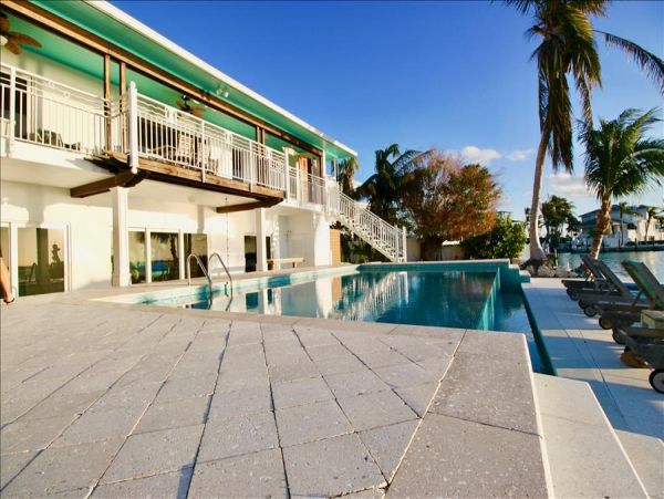 Florida Keys Vacation Rental 4 Bedrooms Sleeps 8 Bay Views