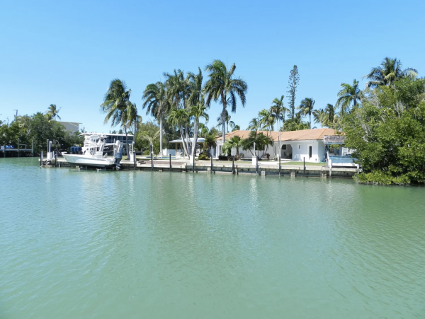 Charming Fishing Retreat with Private Pool in Islamorada