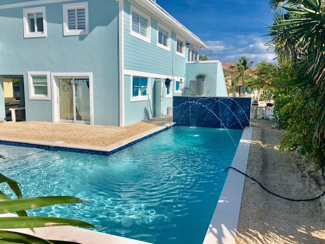 Just Steps to Beach Key Largo Three Bedroom Pool Home