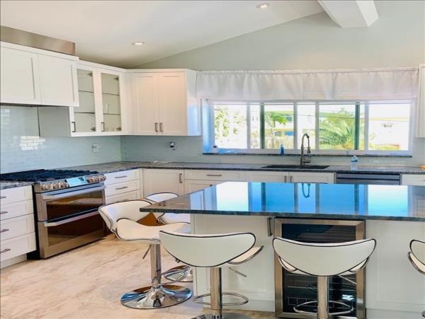 Just Steps to Beach Key Largo Three Bedroom Pool Home