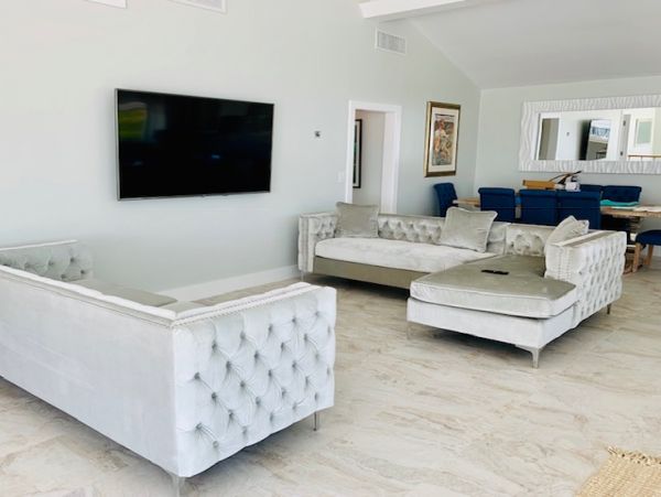 Just Steps to Beach Key Largo Three Bedroom Pool Home