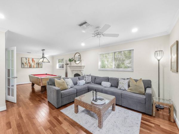 Marco Island Water View Vacation Home Five Bedroom with Pool