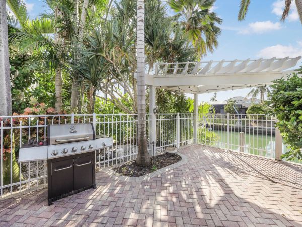Marco Island Water View Vacation Home Five Bedroom with Pool