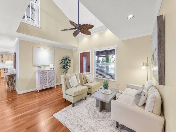 Marco Island Water View Vacation Home Five Bedroom with Pool
