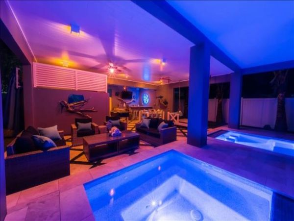 On Beach Anna Maria Island Vacation Home With Private Pool