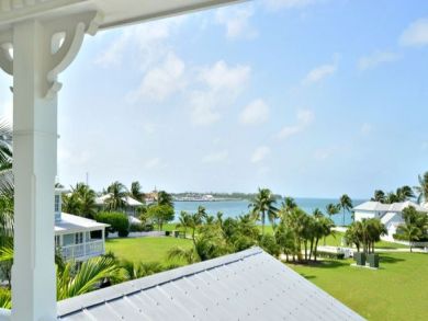 Key West Luxury 3 Bedroom Vacation Home with Private Pool