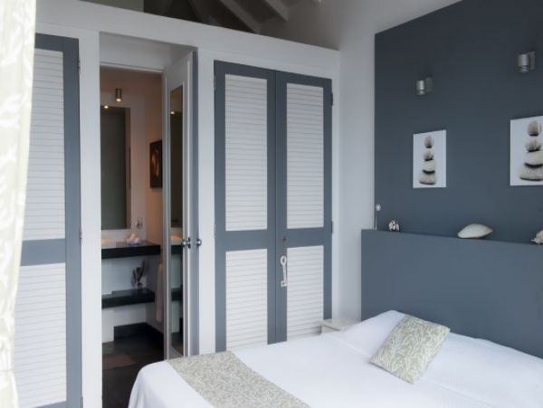 St. Barts Home 964308