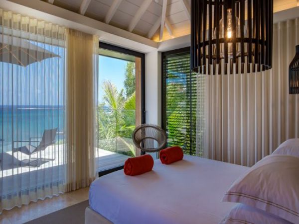 St. Barts Home 964309