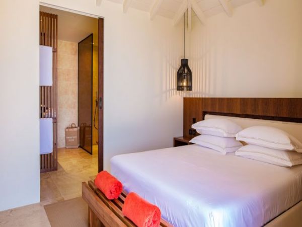 St. Barts Home 964309