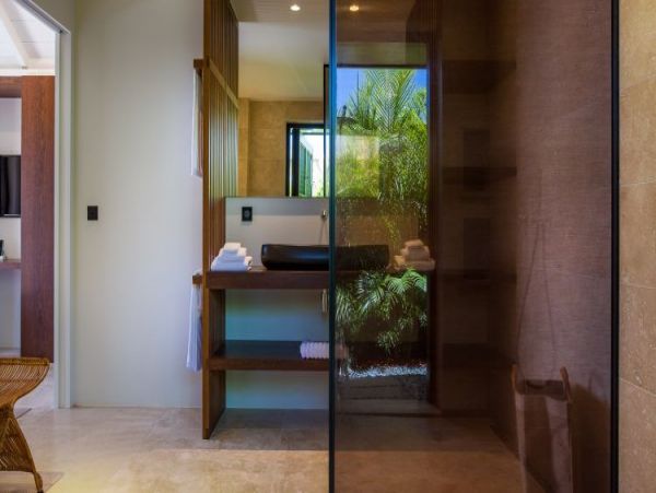 St. Barts Home 964309