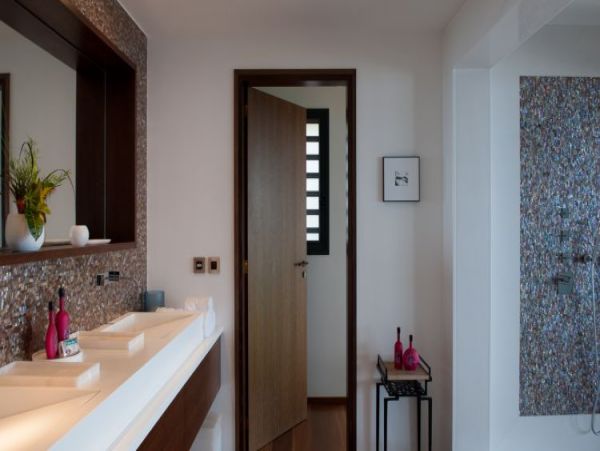 St. Barts Home 964310