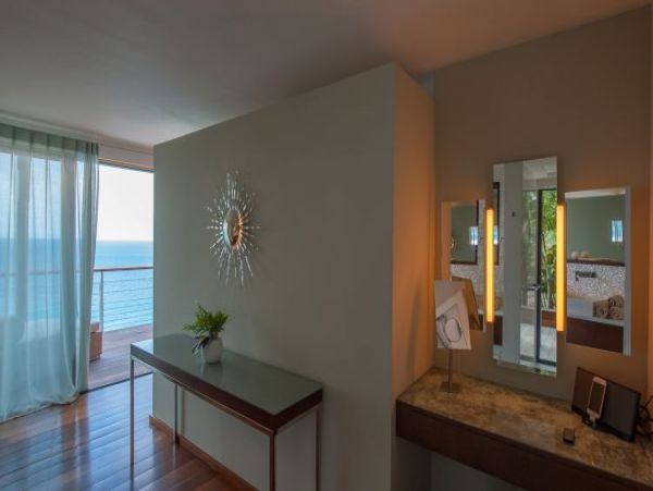 St. Barts Home 964310