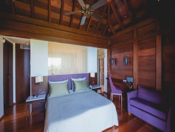 St. Barts Home 964310