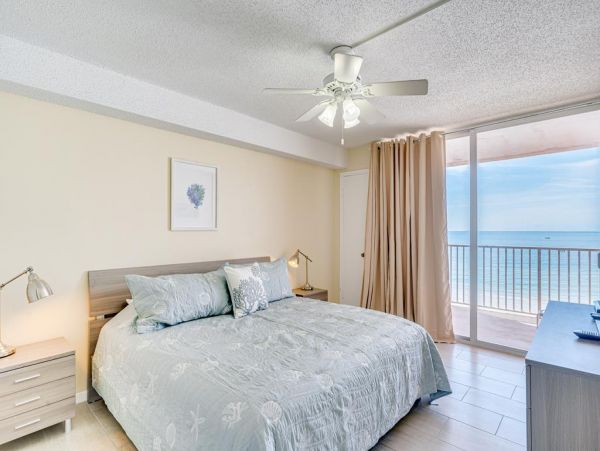 On Beach Indian Shores Vacation Condo Three Bedrooms