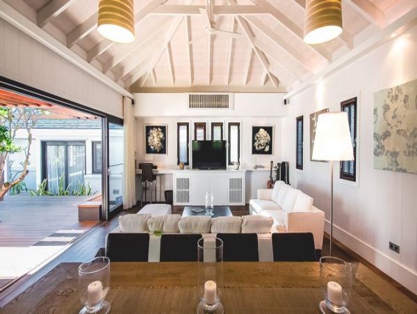 St. Barts Home 964312