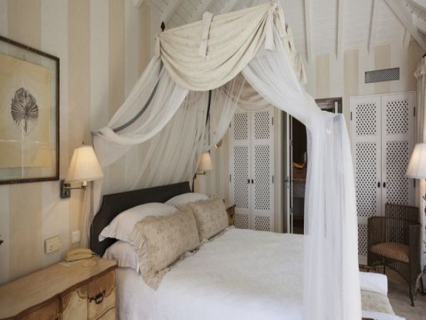 St. Barts Home 964313
