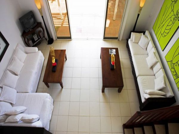 St. Barts Home 964315
