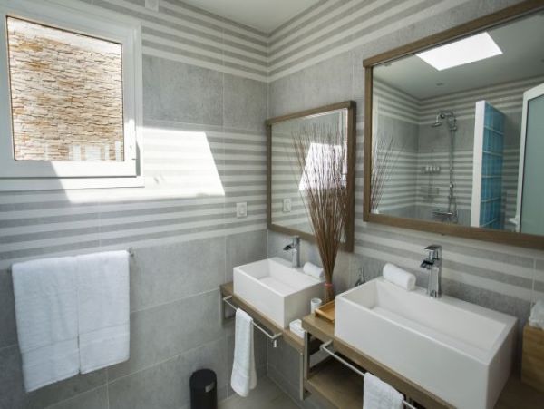 St. Barts Home 964317