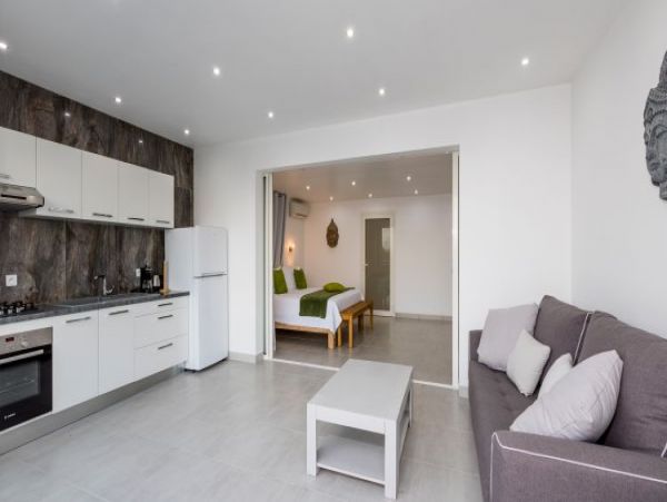 St. Barts Home 964317
