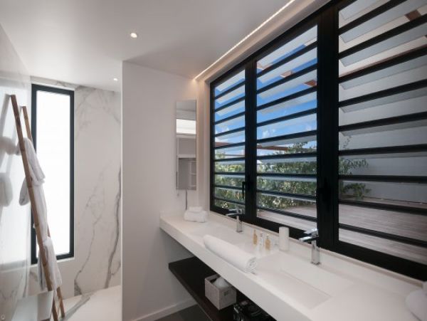 St. Barts Home 964318