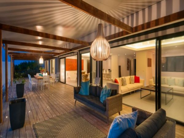 St. Barts Home 964318