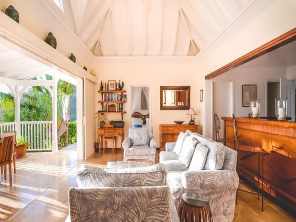 St. Barts Home 964320