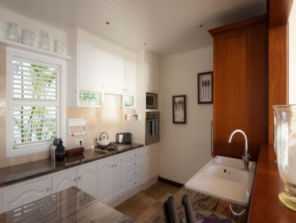 St. Barts Home 964320