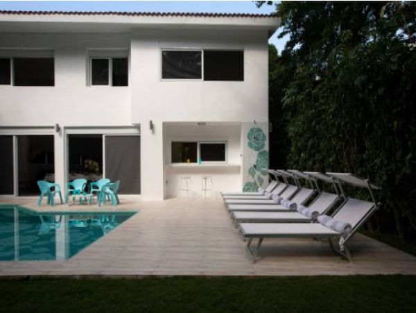 Playa del Carmen Luxury Vacation Pool Home