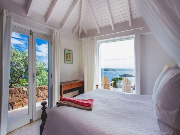 St. Barts Home 964323
