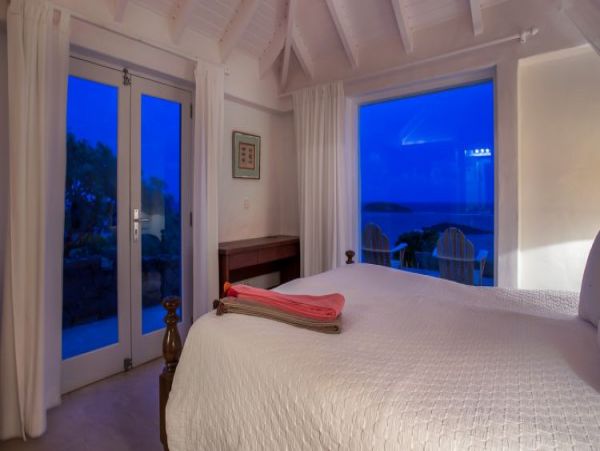 St. Barts Home 964323