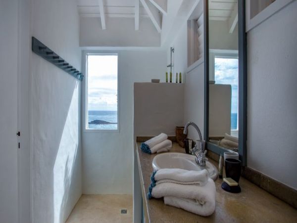 St. Barts Home 964323