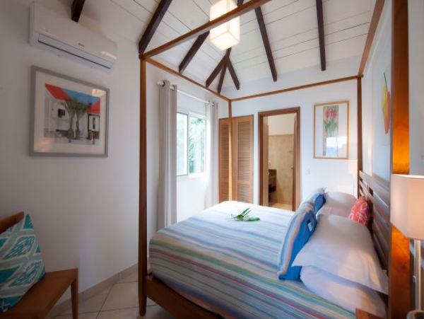 St. Barts Home 964324