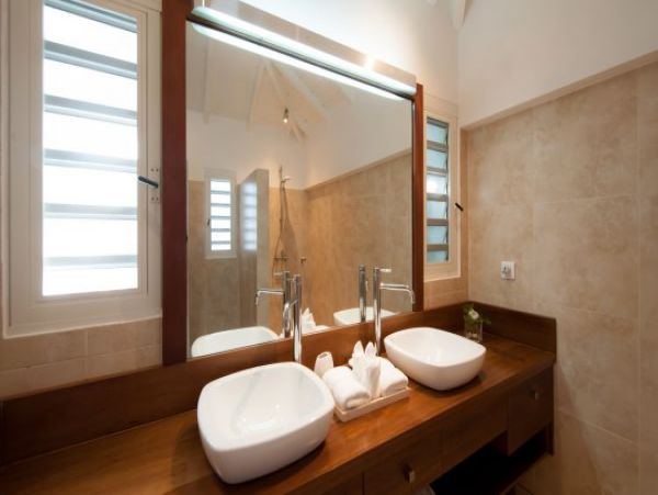 St. Barts Home 964324