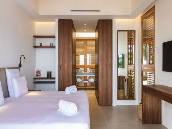 St. Barts Home 964326