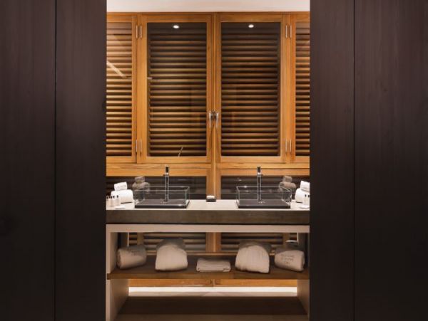 St. Barts Home 964326