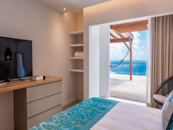 St. Barts Home 964327
