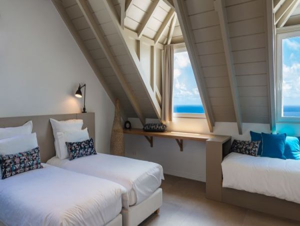 St. Barts Home 964327