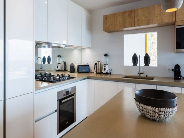 St. Barts Home 964327