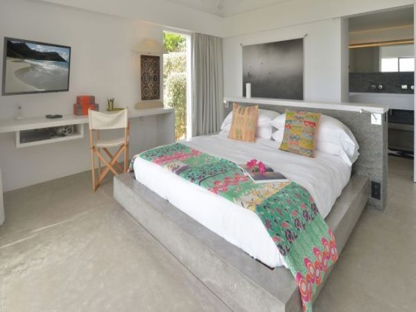 St. Barts Home 964328
