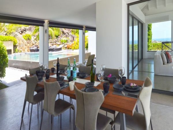 St. Barts Home 964328