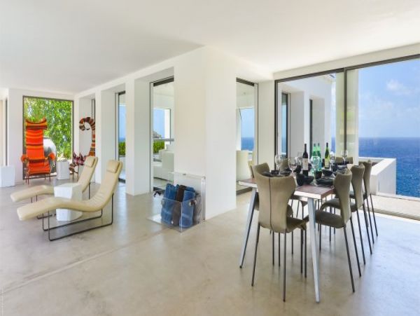 St. Barts Home 964328