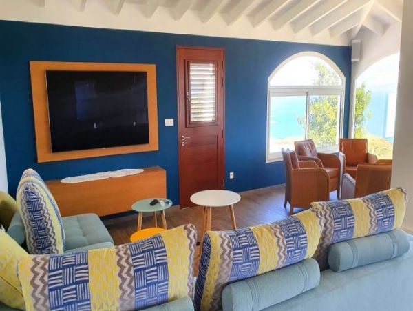 St. Barts Home 964329