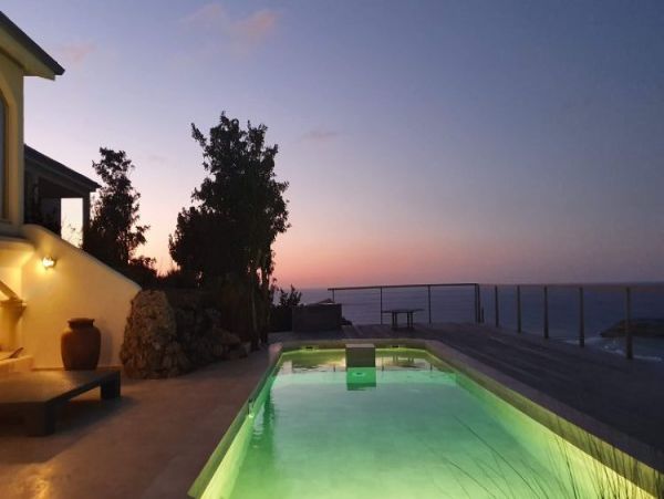 St. Barts Home 964329