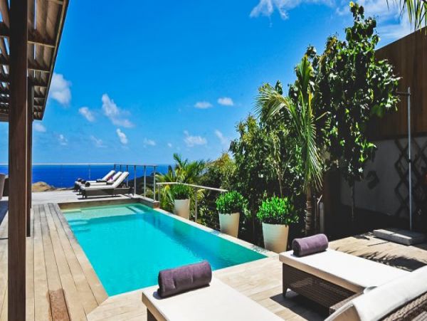 St. Barts Home 964331