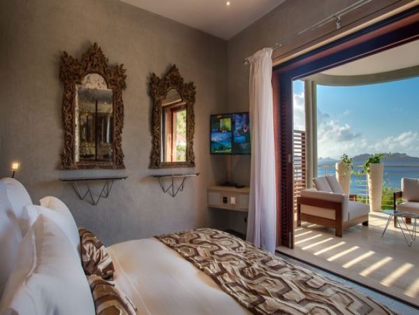 St. Barts Home 964334