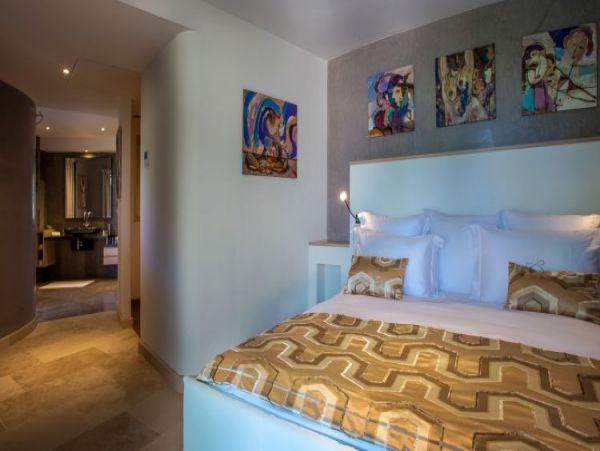 St. Barts Home 964334