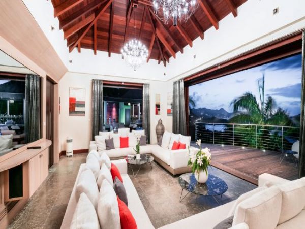 St. Barts Home 964334