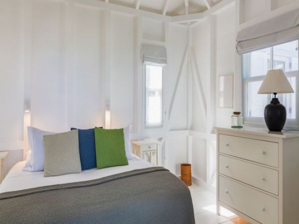 St. Barts Home 964337