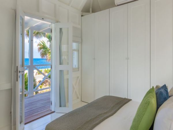 St. Barts Home 964337